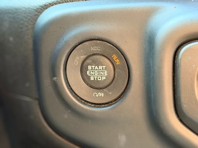 Used 2018 Jeep Wrangler Unlimited Sport image 11