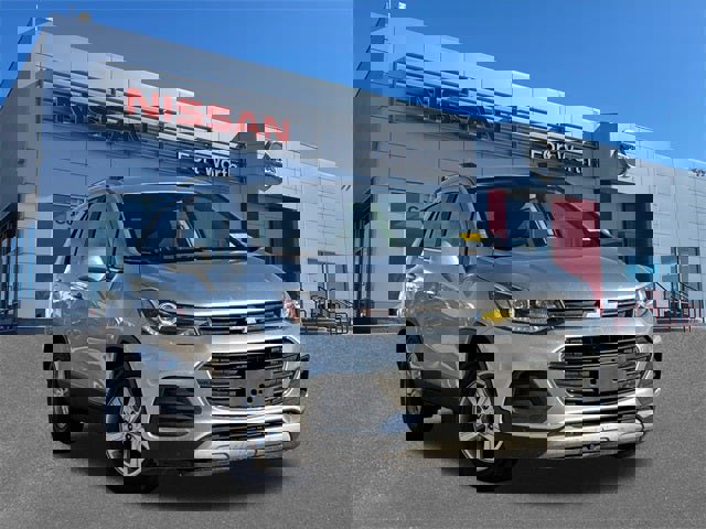 Used 2018 Chevrolet Trax LT w/ LT Convenience Package