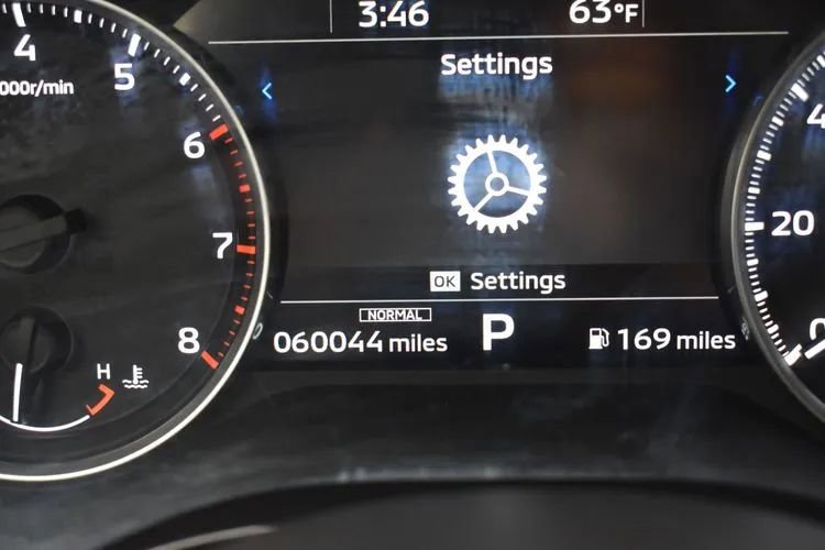 Used 2024 Mitsubishi Outlander Ralliart AWD/4WD image 27