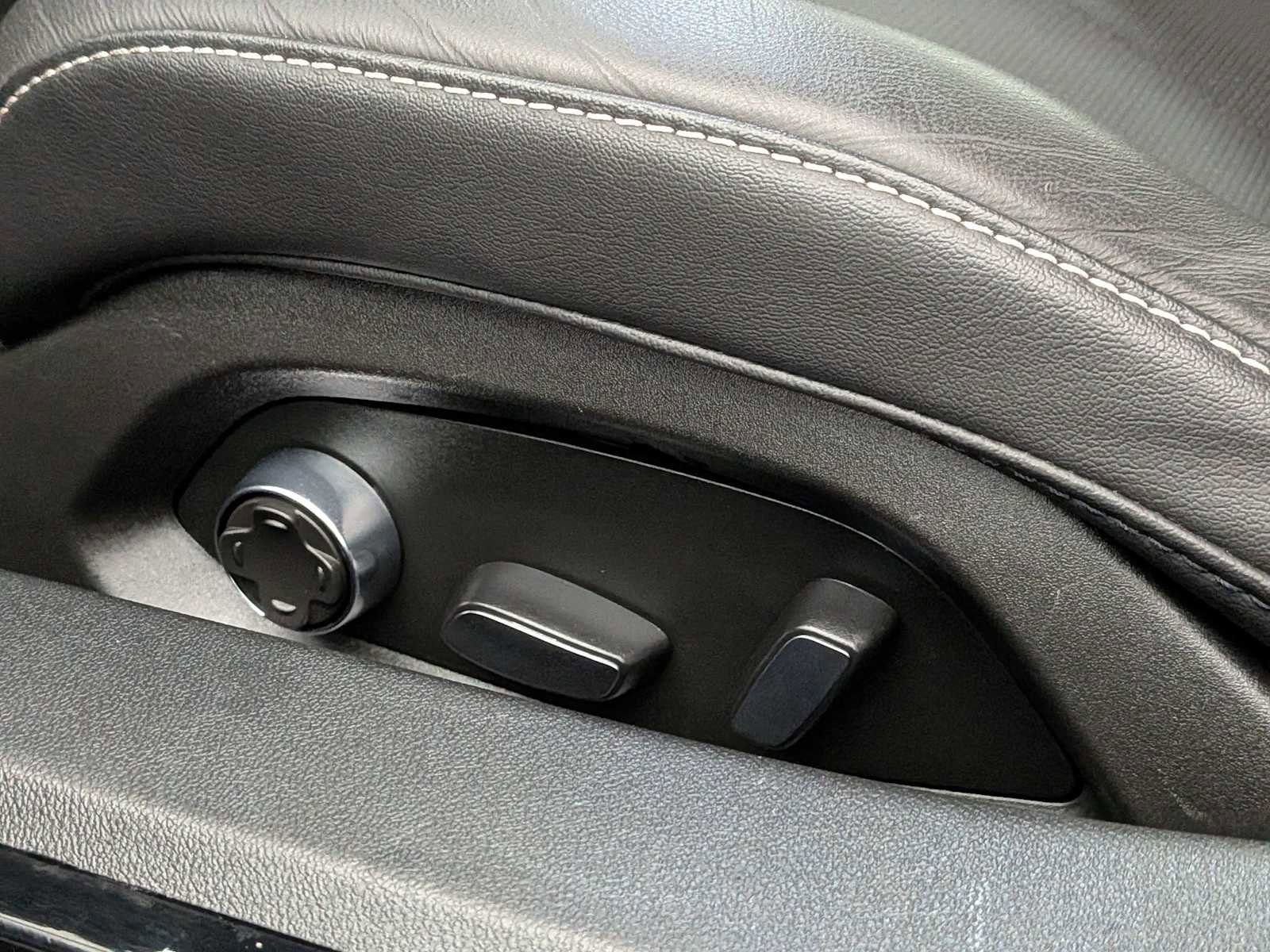 Certified 2024 Chevrolet Corvette Stingray Preferred Cpe w/ 2LT image 16