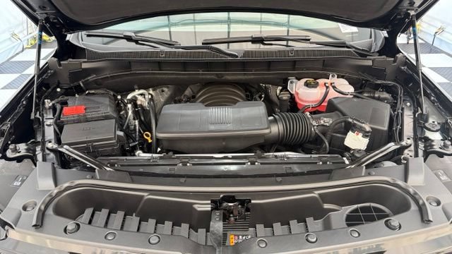 New 2026 Chevrolet Suburban LS w/ Max Trailering Package AWD/4WD image 9