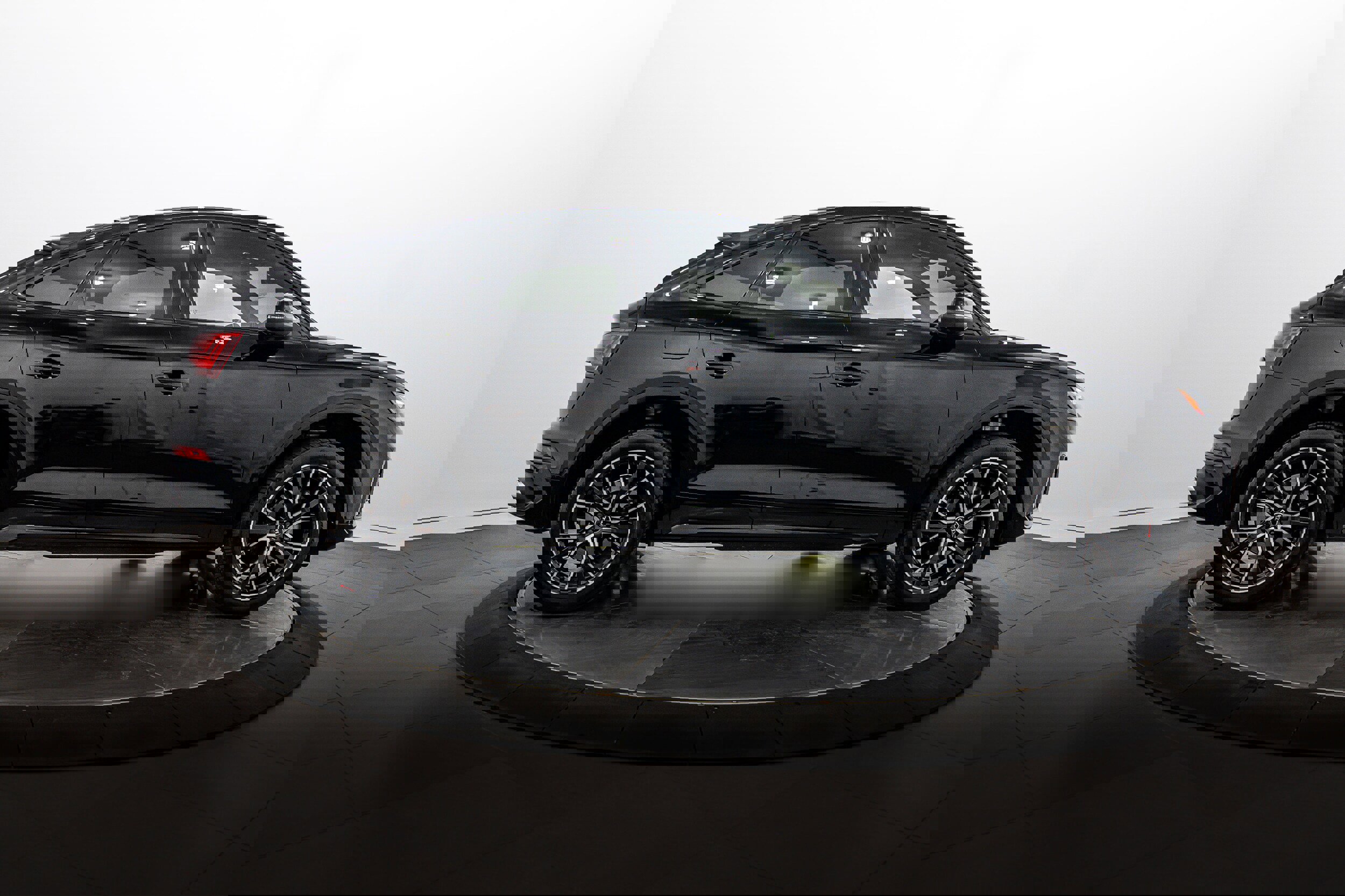 Certified 2023 Audi SQ5 Premium Plus w/ Premium Plus Package image 3