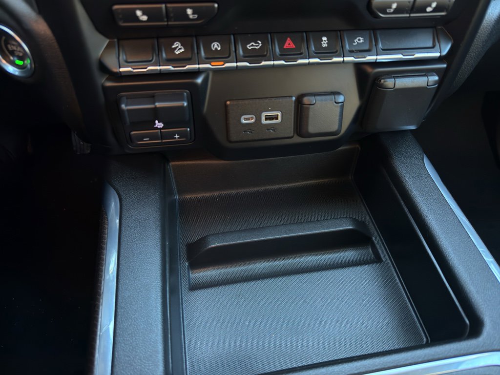 Used 2020 Chevrolet Silverado 1500 RST image 22