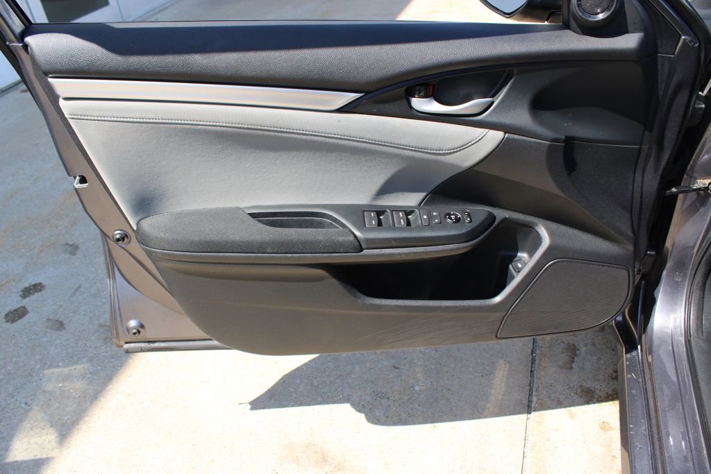 Used 2016 Honda Civic EX-T image 9
