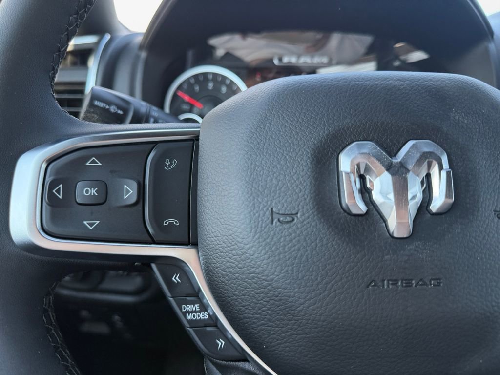 New 2026 RAM 1500 4x4 Crew Cab image 25