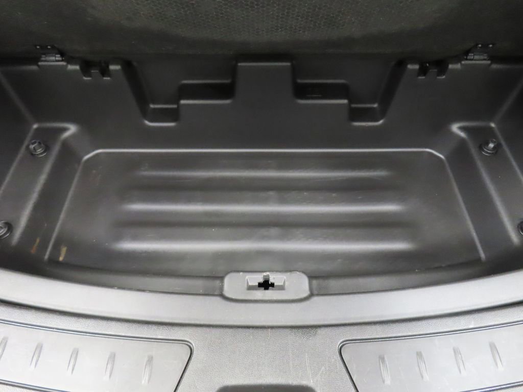 Used 2019 Buick Enclave Essence image 37