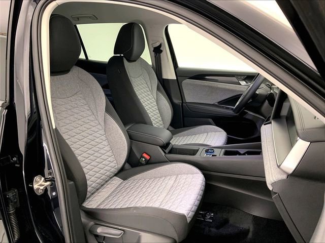 New 2026 Volkswagen Tiguan S AWD/4WD image 11