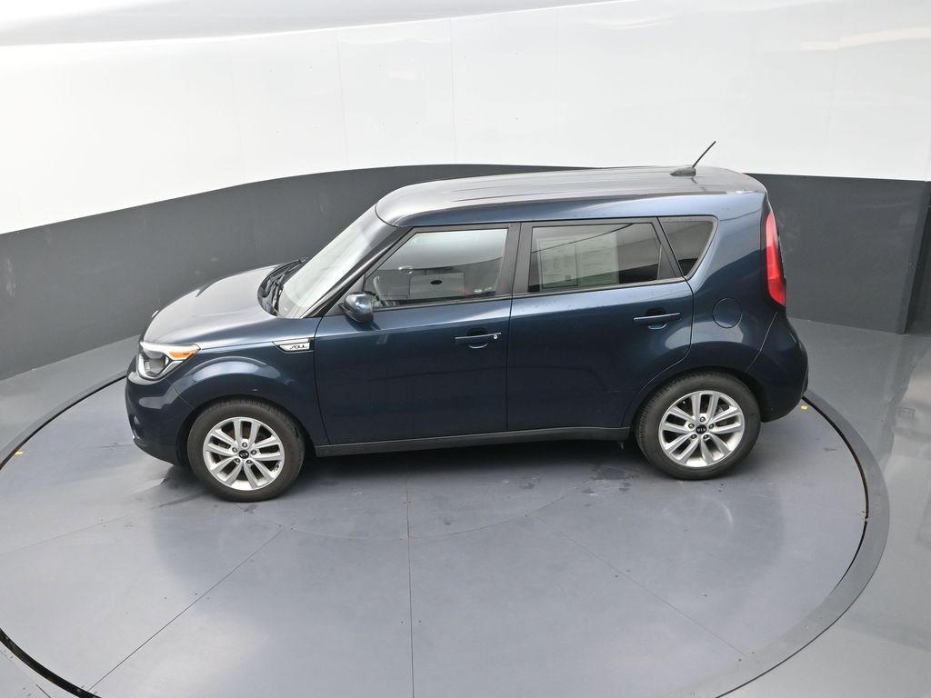 Used 2019 Kia Soul + FWD image 18
