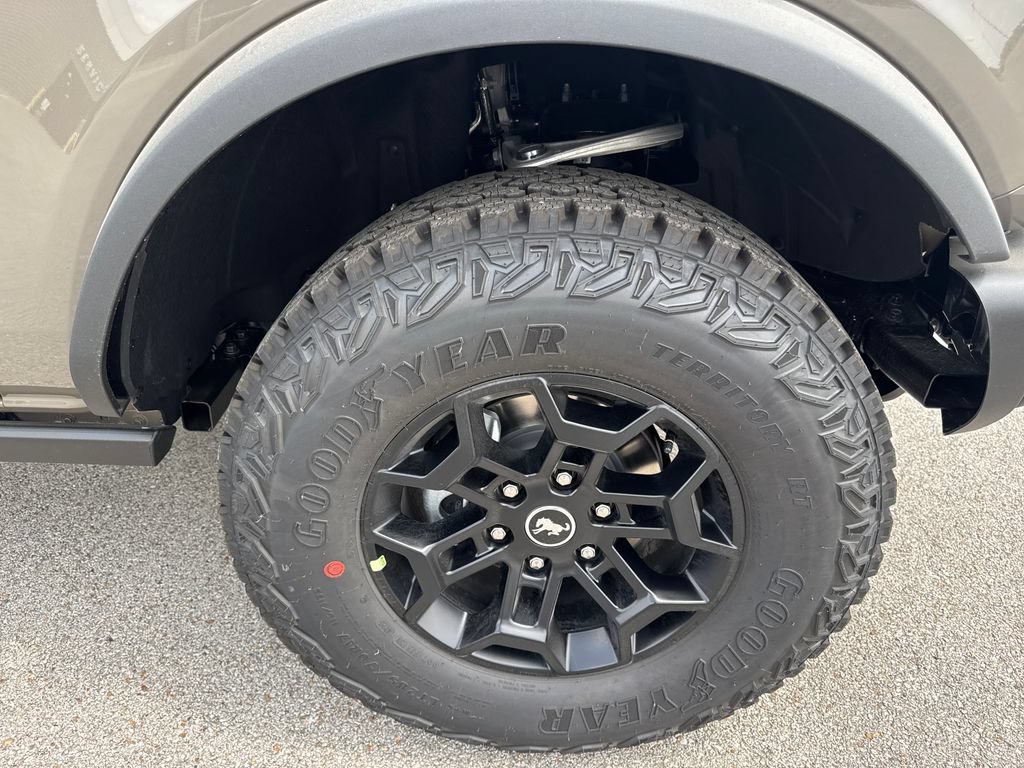 New 2026 Ford Bronco Badlands AWD/4WD image 11