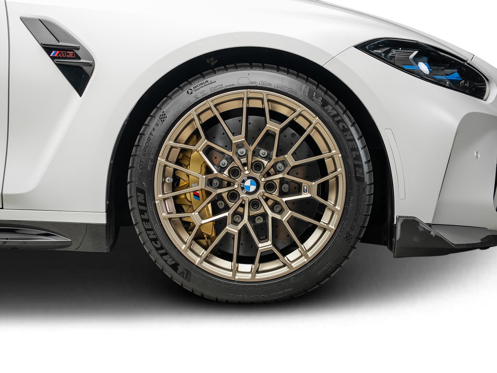 Used 2024 BMW M3 CS w/ M Driver's Package AWD/4WD image 31