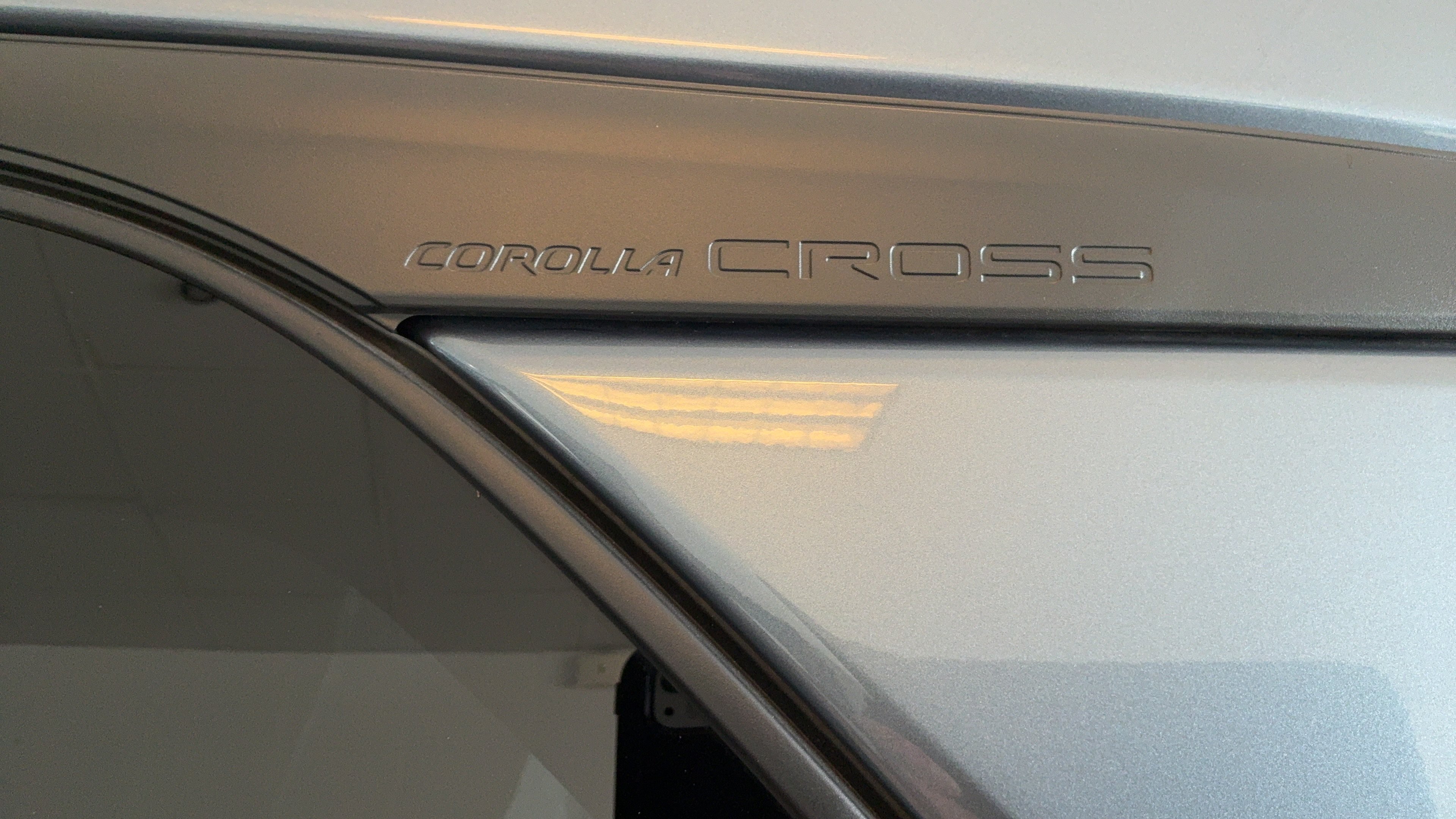 Certified 2024 Toyota Corolla Cross LE w/ Moonroof Package FWD image 34