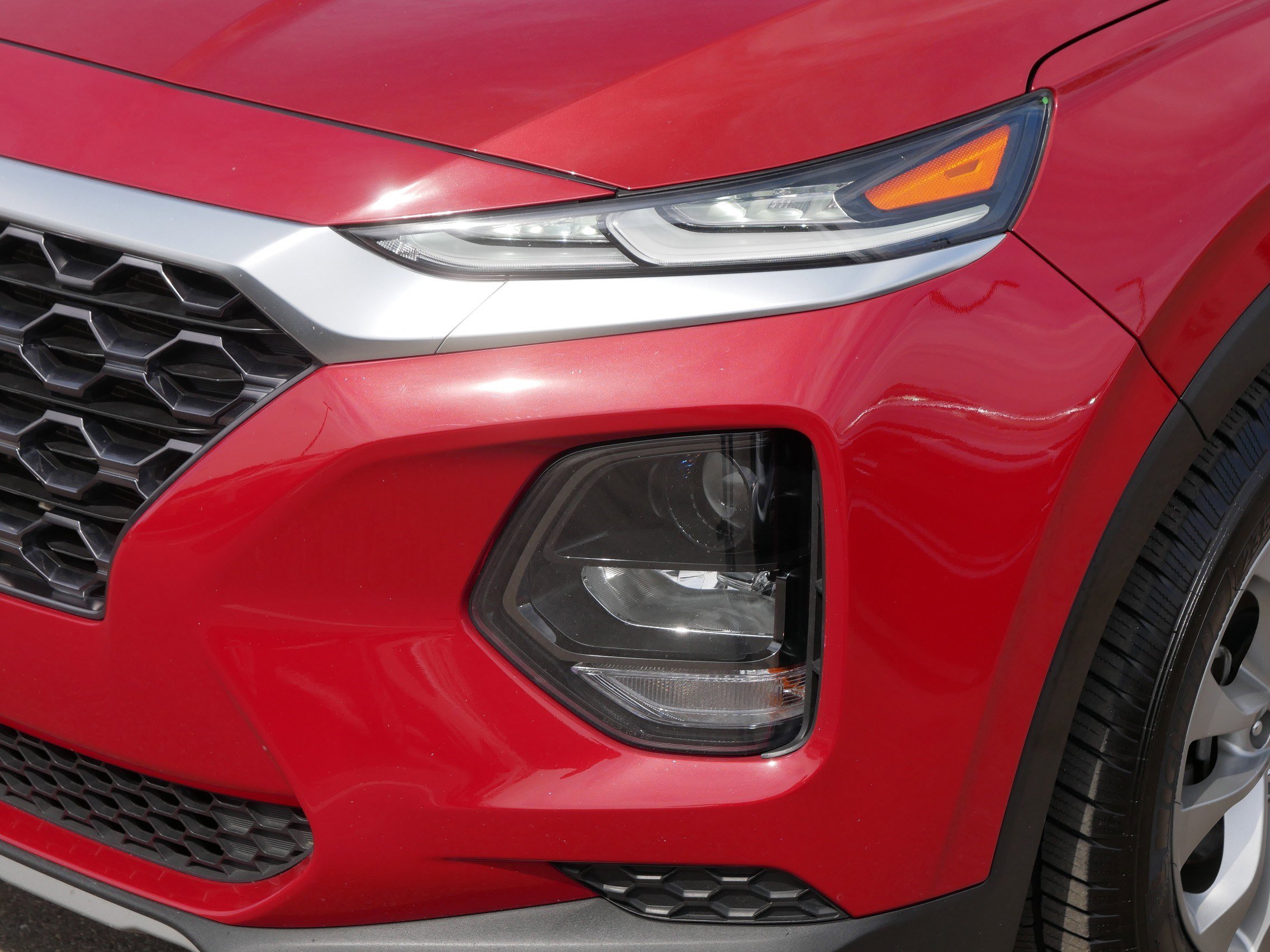 Used 2019 Hyundai Santa Fe SE AWD/4WD image 16