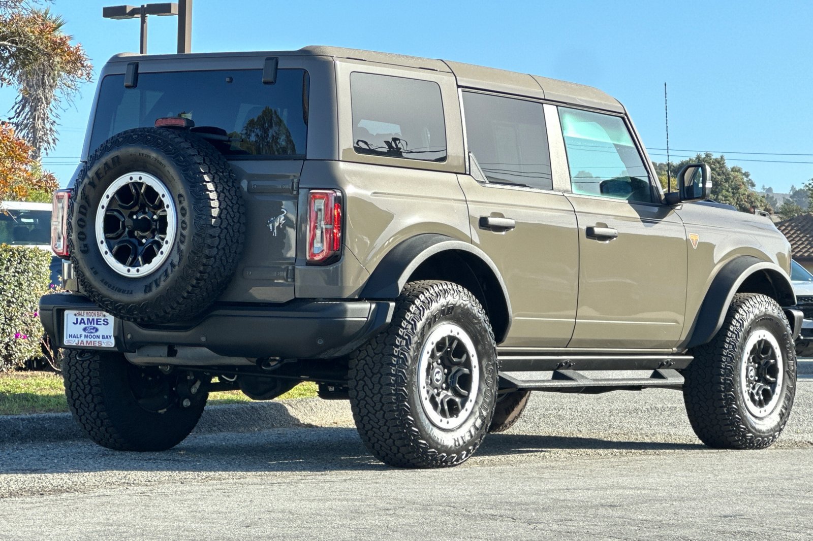 Used 2025 Ford Bronco Badlands AWD/4WD image 5