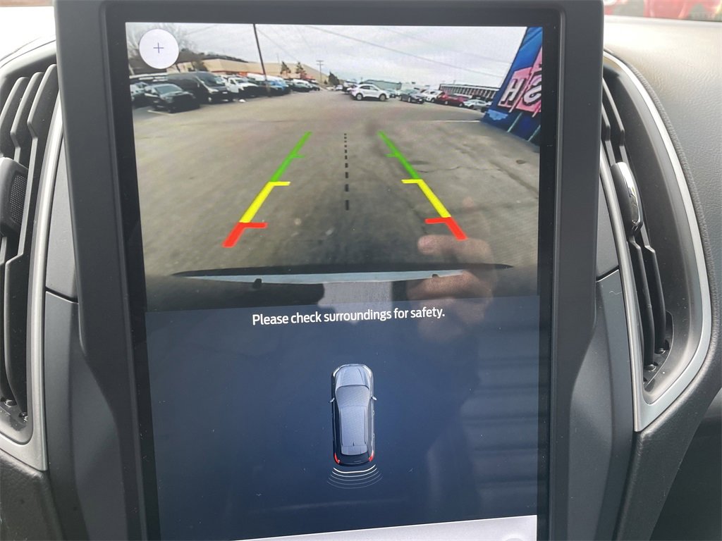 Used 2023 Ford Edge SEL image 20