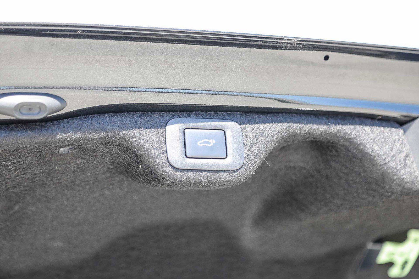 Used 2024 Lexus ES 300h F Sport w/ Accessory Package (Z2) FWD image 25