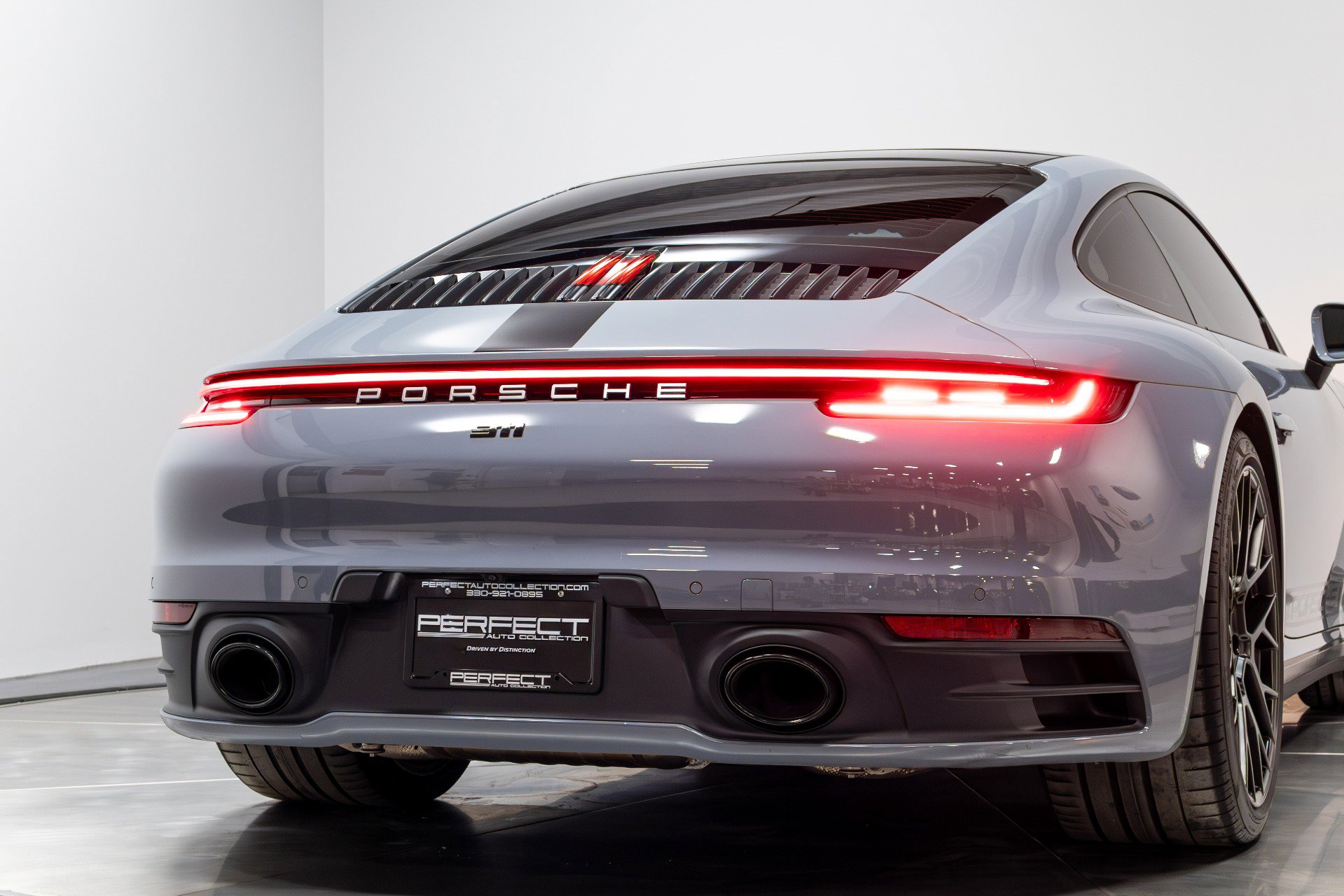 Used 2024 Porsche 911 Carrera image 90