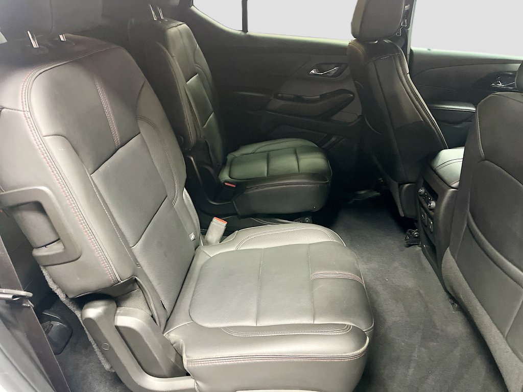 Used 2023 Chevrolet Traverse RS AWD/4WD image 30