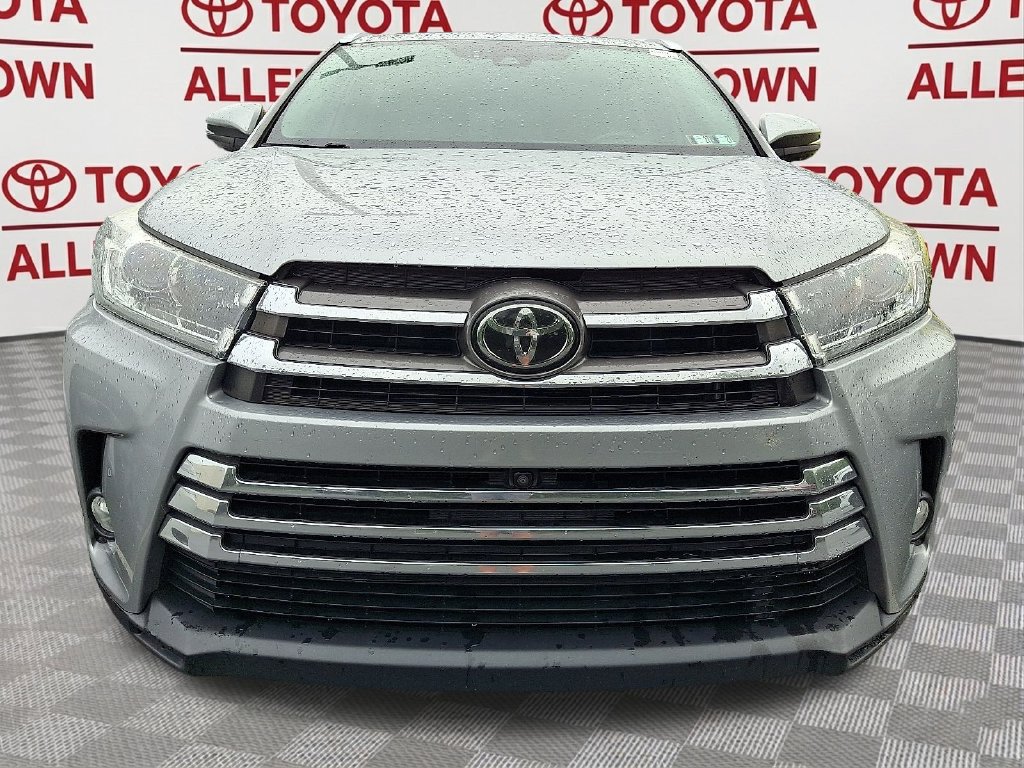 Used 2018 Toyota Highlander Limited Platinum w/ Carpet Mat Package (TMS) AWD/4WD image 2