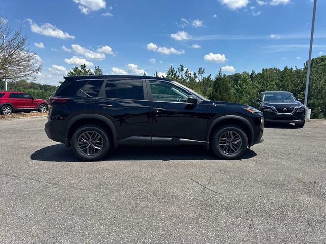 Used 2023 Nissan Rogue S FWD image 3