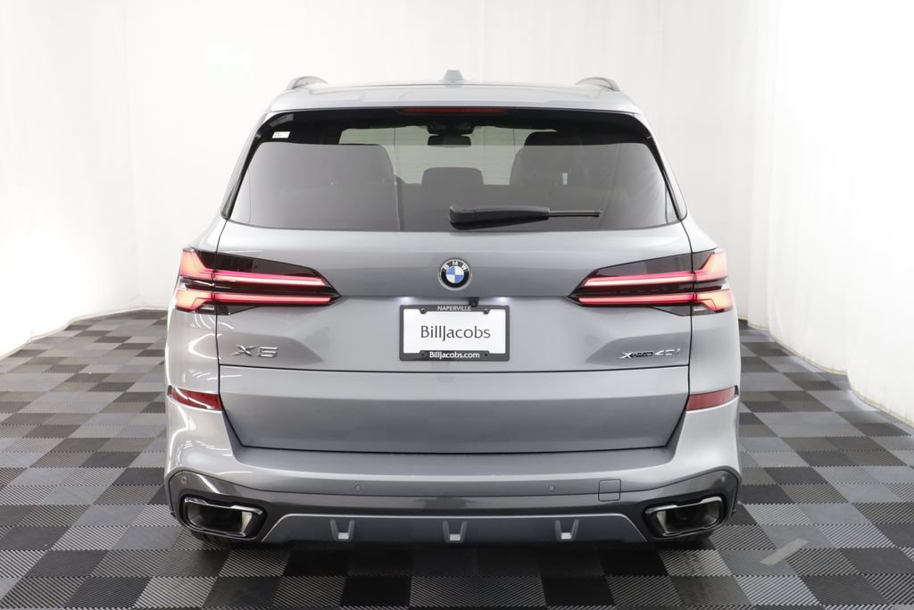 Used 2026 BMW X5 xDrive40i w/ M Sport Package AWD/4WD image 17