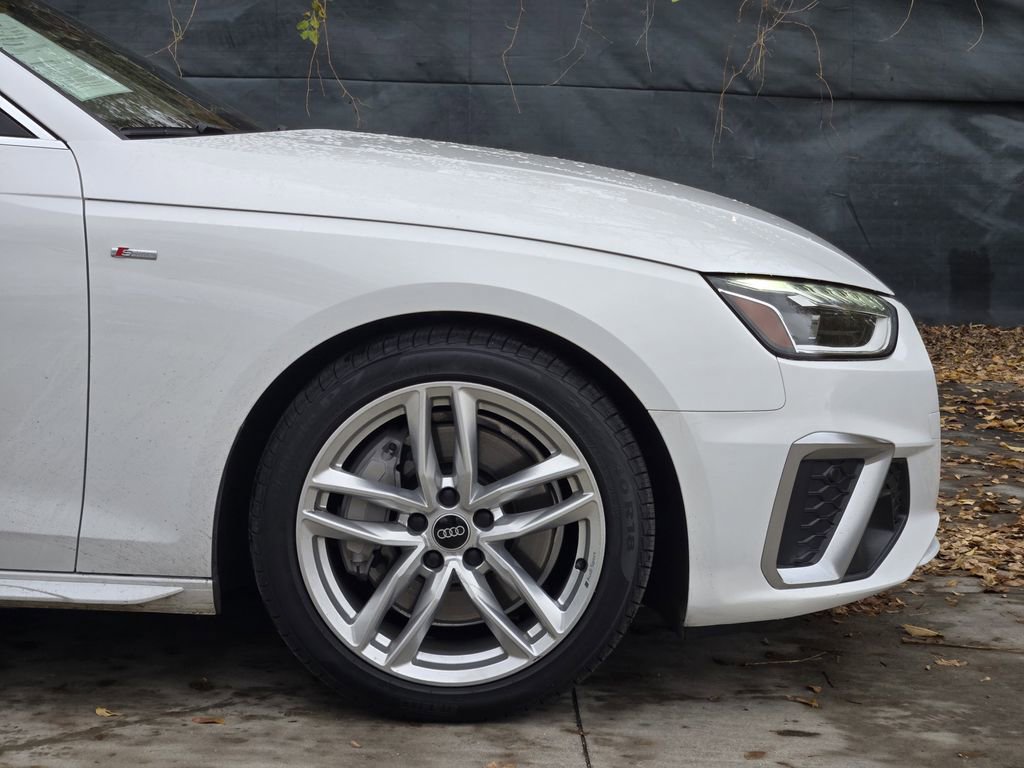 Certified 2022 Audi A4 2.0T Premium Plus w/ Premium Plus Package image 11