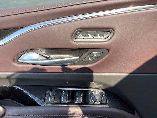 Certified 2023 Cadillac Escalade Sport Platinum w/ LPO, ONYX Package AWD/4WD image 23