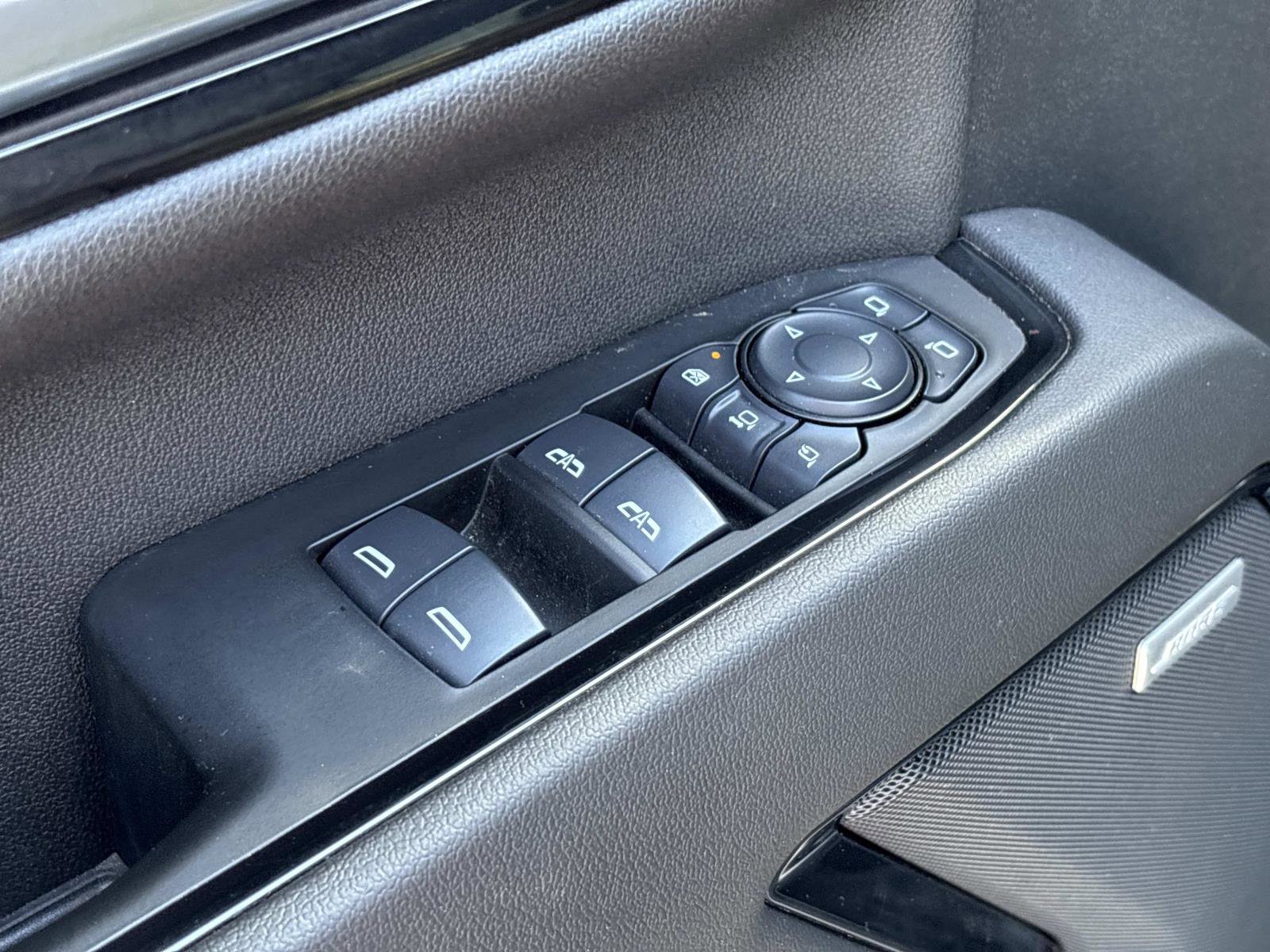 Certified 2025 GMC Sierra 2500 AT4 w/ AT4 Premium Plus Package image 15