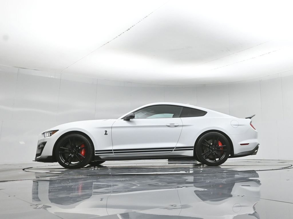 Used 2022 Ford Mustang Shelby GT500 w/ Technology Package RWD image 8
