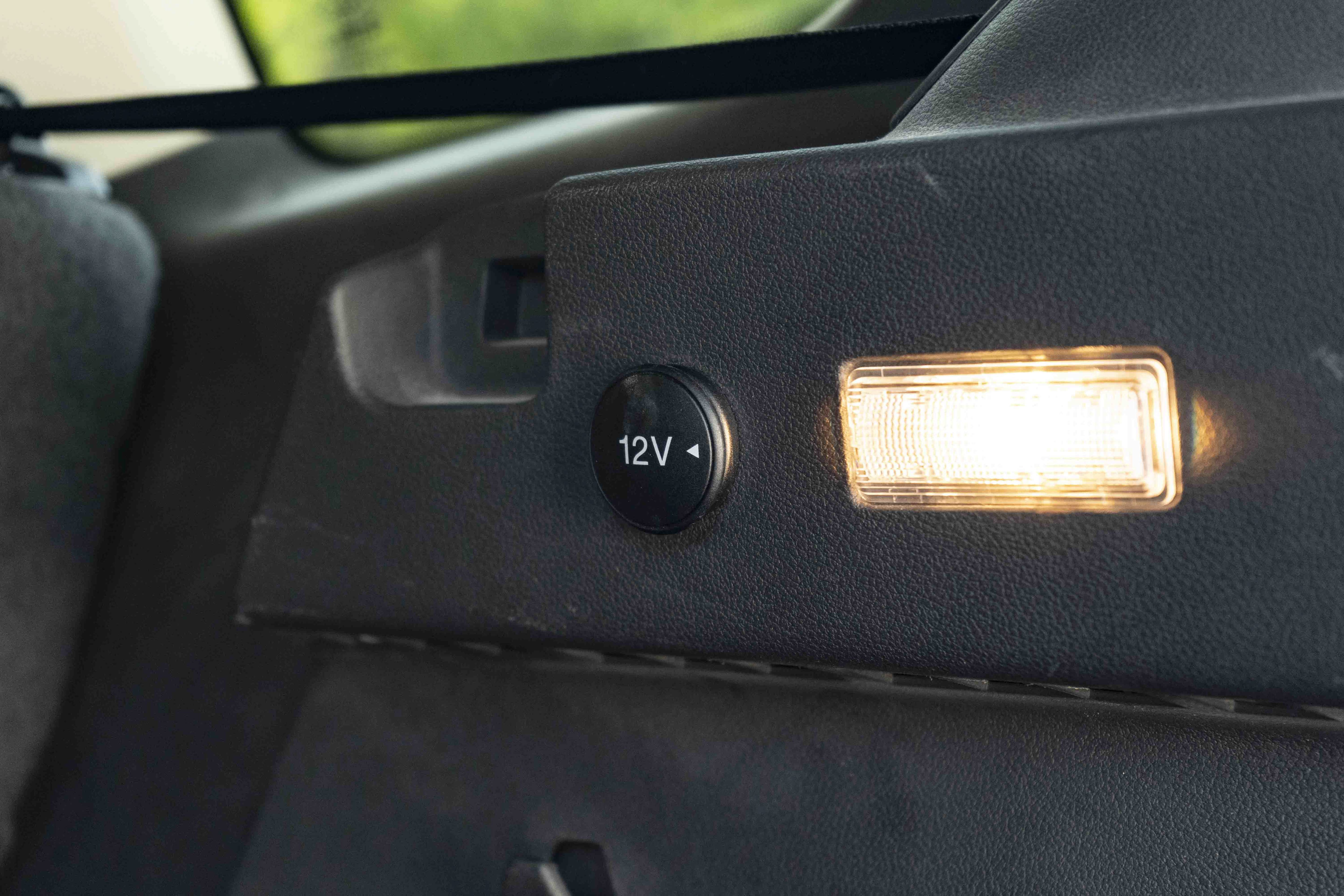 Used 2018 Ford Escape SEL FWD image 41