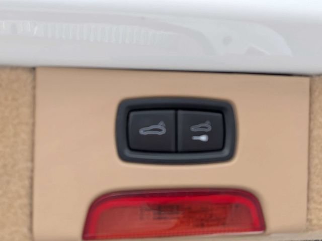 Used 2014 Porsche Cayenne AWD/4WD image 13