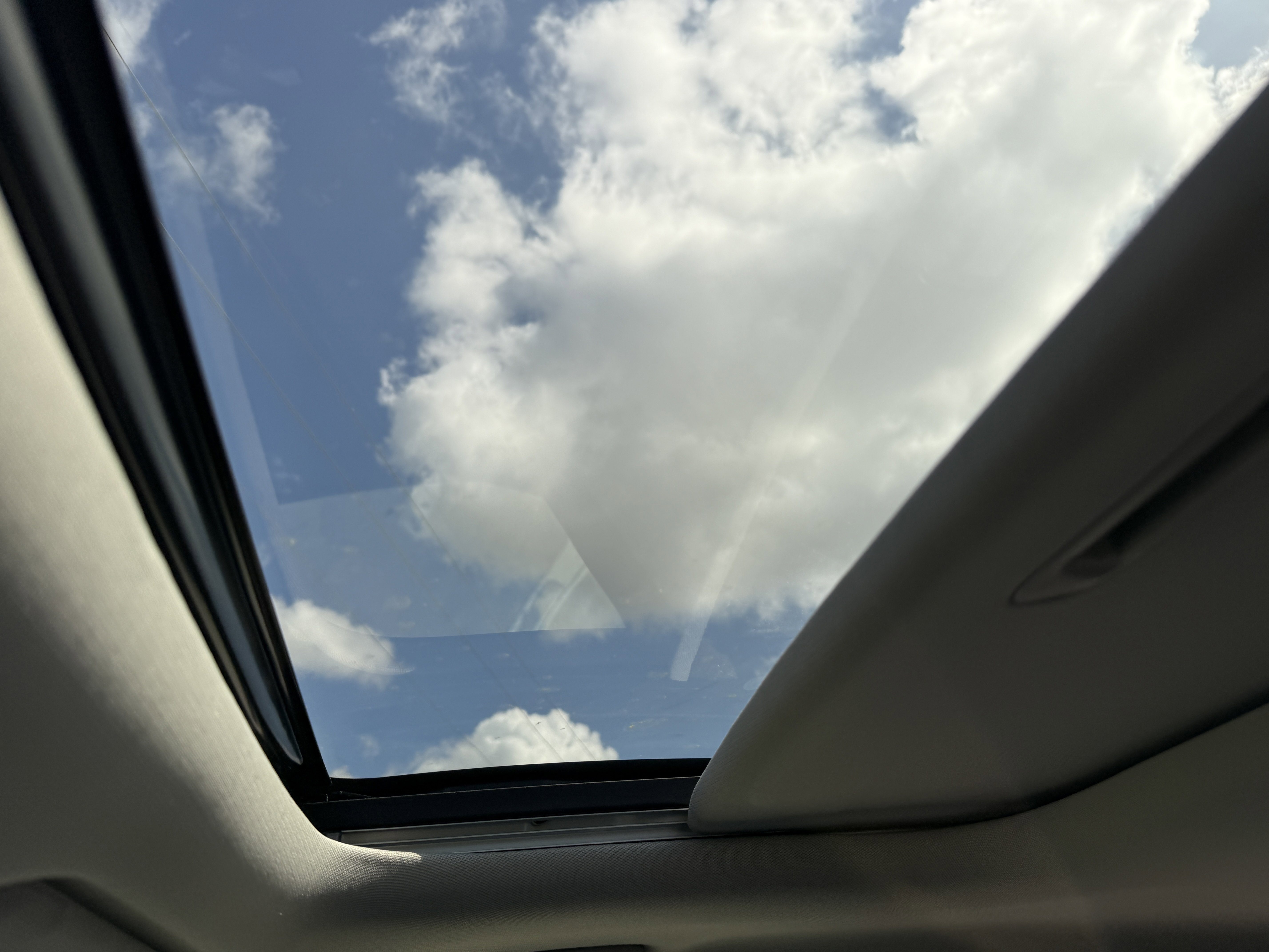 Used 2022 Kia Telluride S image 21