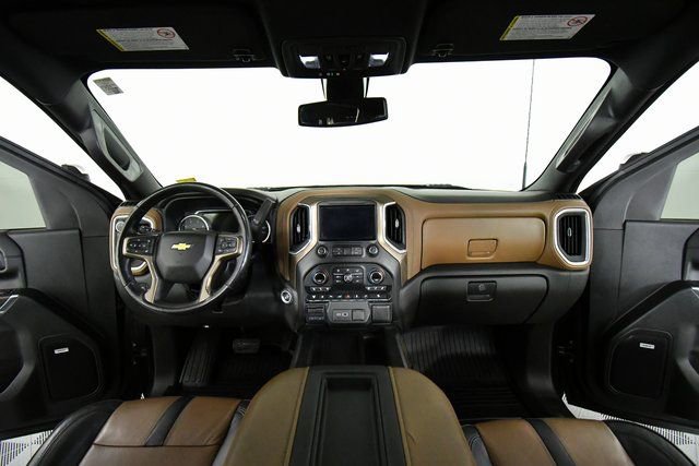 Used 2021 Chevrolet Silverado 2500 High Country w/ Safety Package II image 19