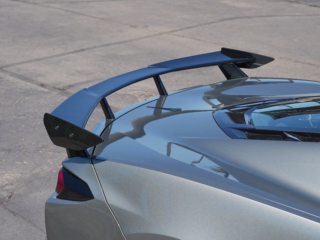 Used 2022 Chevrolet Corvette Stingray Preferred Cpe w/ Z51 Performance Package RWD image 12