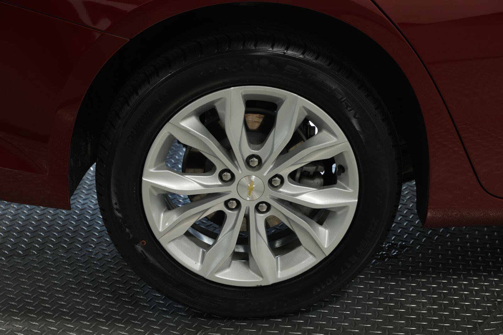 Used 2025 Chevrolet Malibu LT FWD image 25
