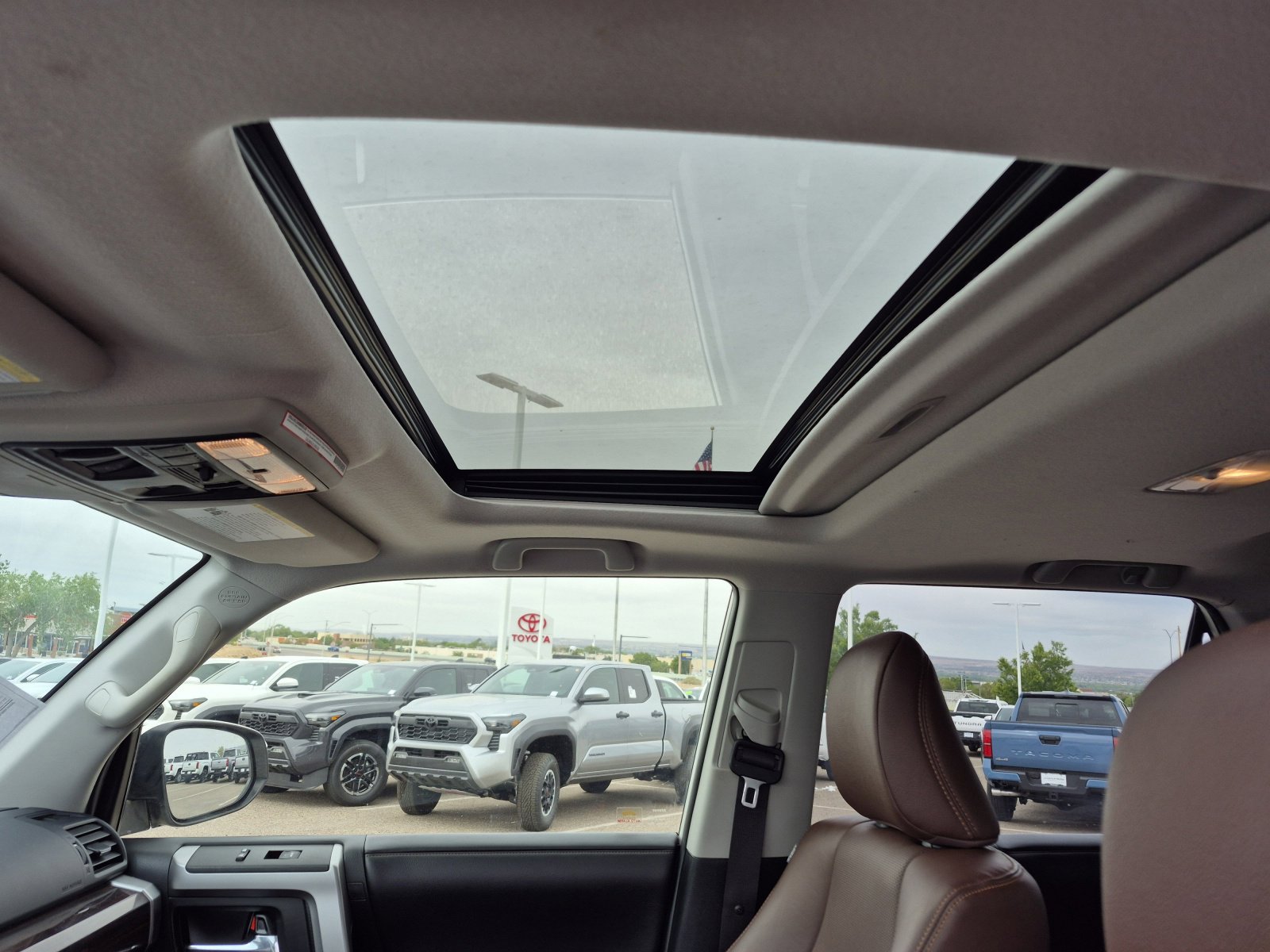 Used 2019 Toyota 4Runner Limited AWD/4WD image 38