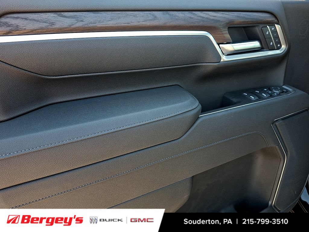 New 2026 GMC Sierra 3500 SLT AWD/4WD image 9