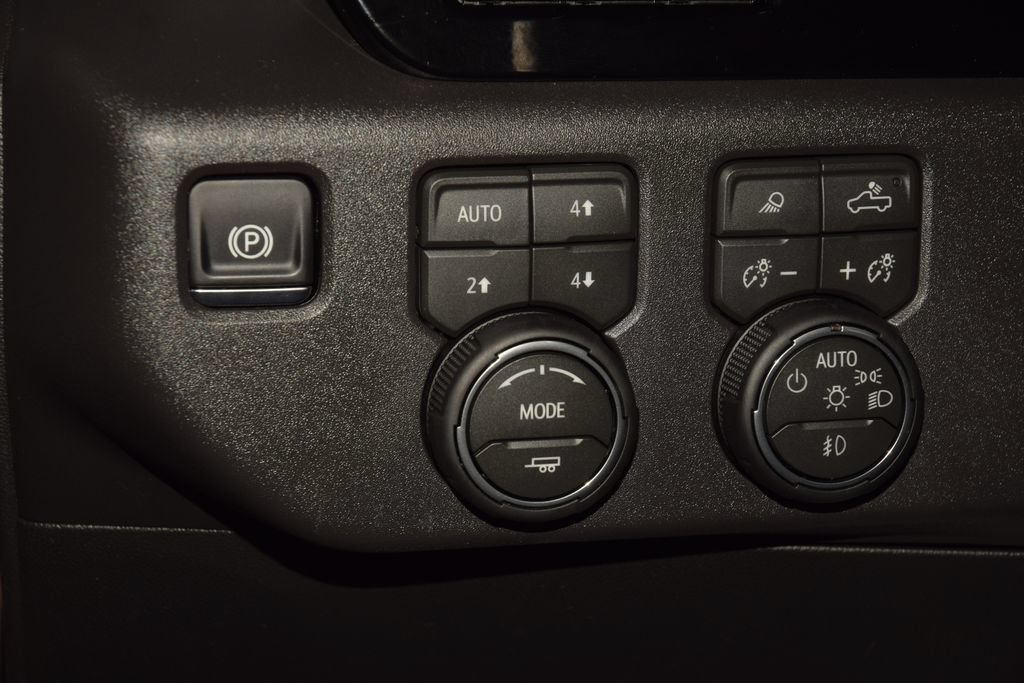 Used 2026 Chevrolet Silverado 1500 ZR2 AWD/4WD image 35