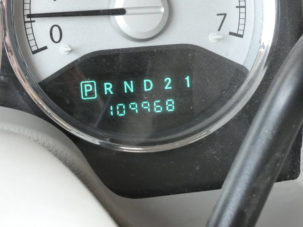 Used 2008 Chrysler Aspen Limited AWD/4WD image 27