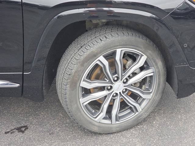 Used 2018 GMC Terrain Denali w/ Advanced Safety Package AWD/4WD image 27