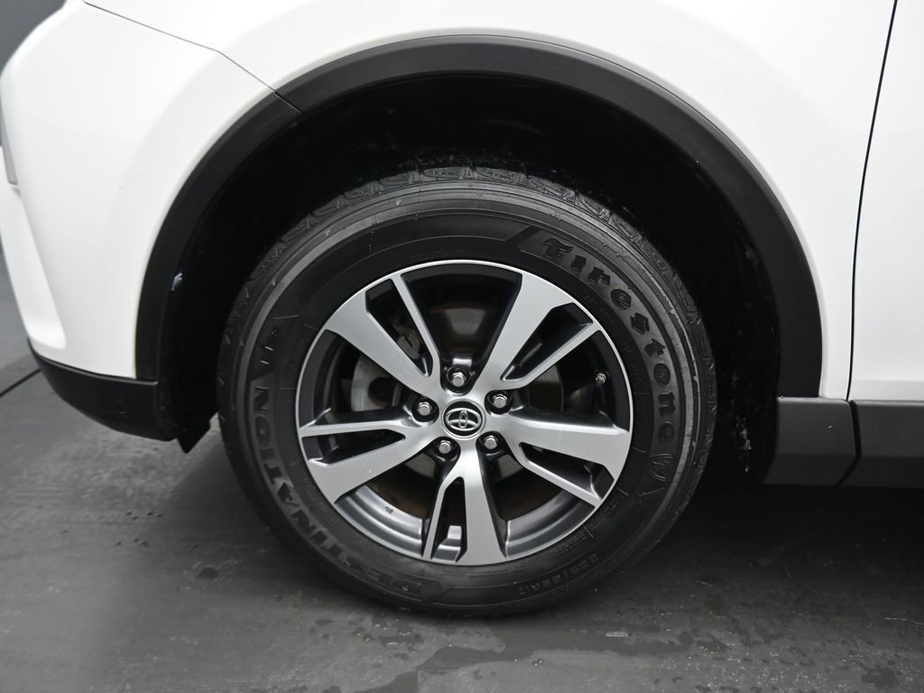 Used 2018 Toyota RAV4 XLE w/ Plus Extra Value Package image 49