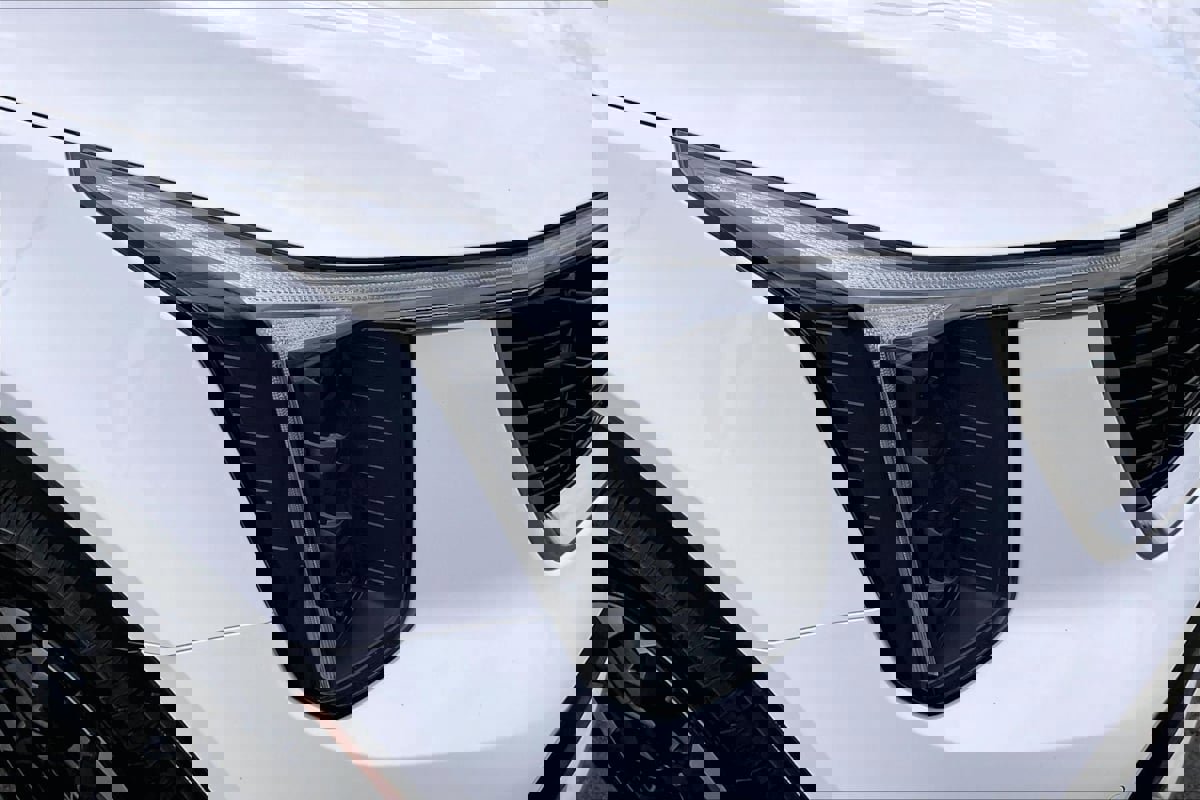 Used 2024 Kia Sorento S image 26