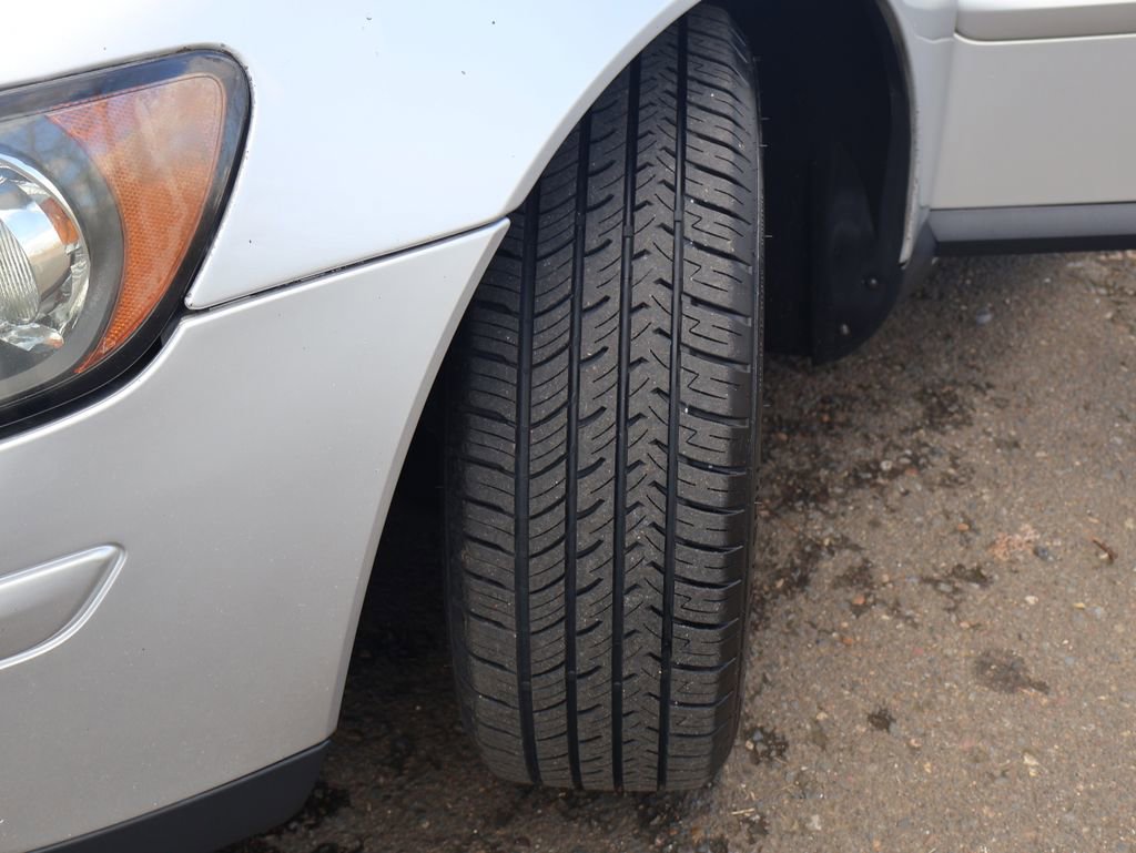 Used 2007 Volvo S40 2.4i image 35