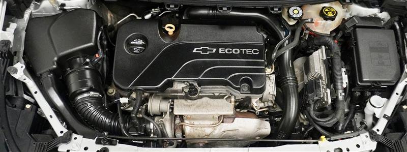 Used 2018 Chevrolet Cruze LS image 32