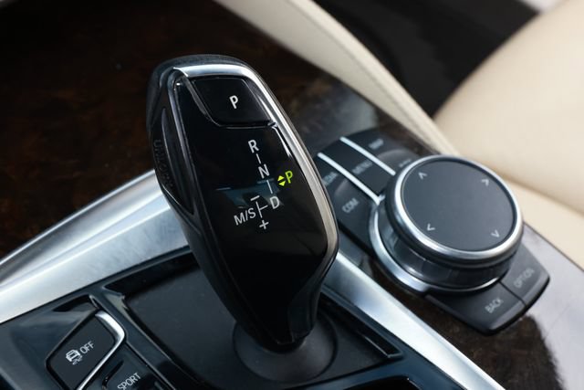 Used 2019 BMW 540i w/ M Sport Package RWD image 47