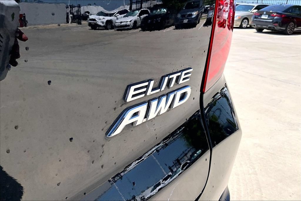 Used 2023 Honda Passport Elite image 37