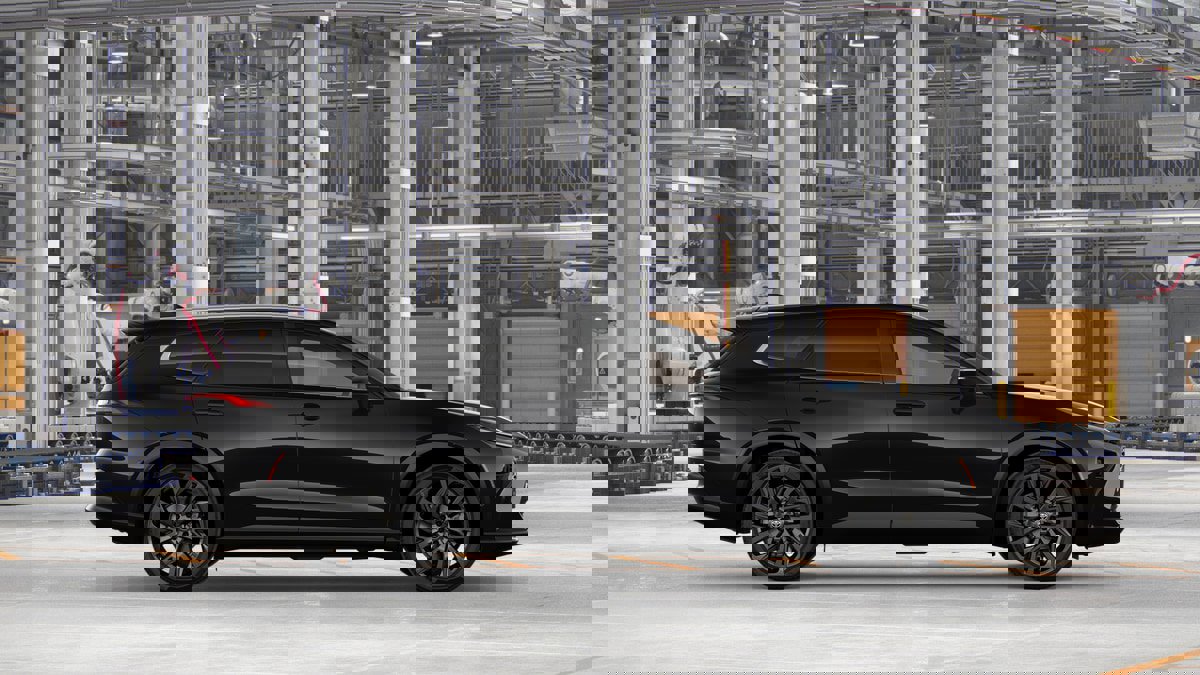 New 2026 Toyota Crown Signia AWD/4WD image 12