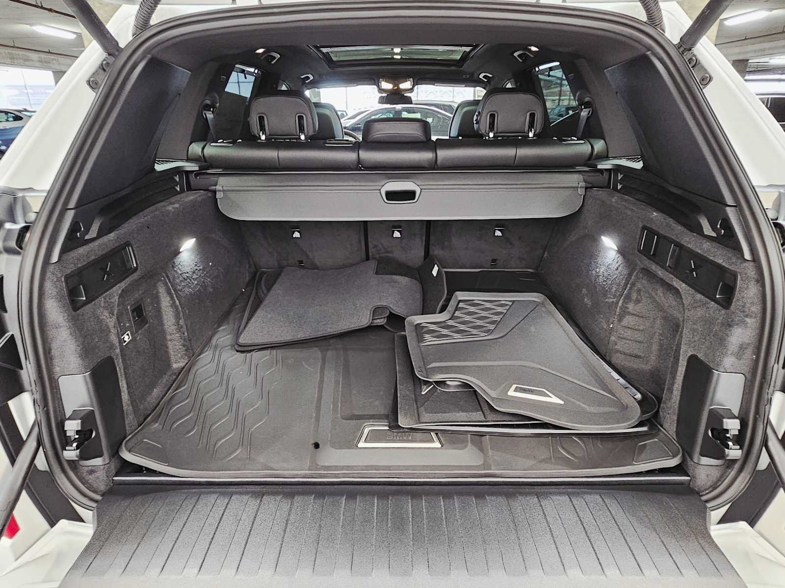 New 2026 BMW X5 M60i AWD/4WD image 28