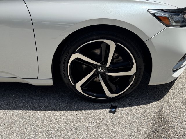 Used 2020 Honda Accord Sport image 10