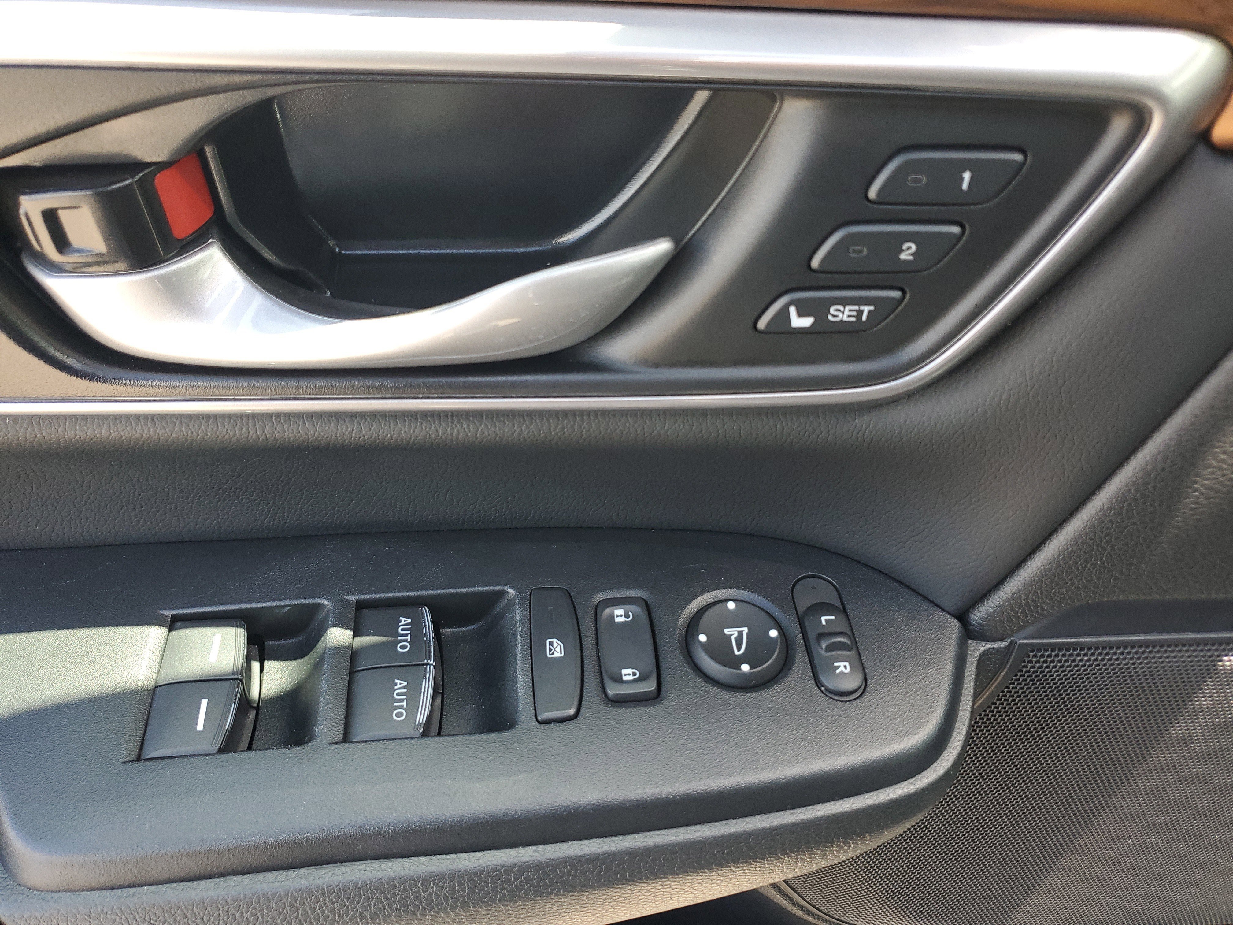 Used 2022 Honda CR-V EX-L image 29