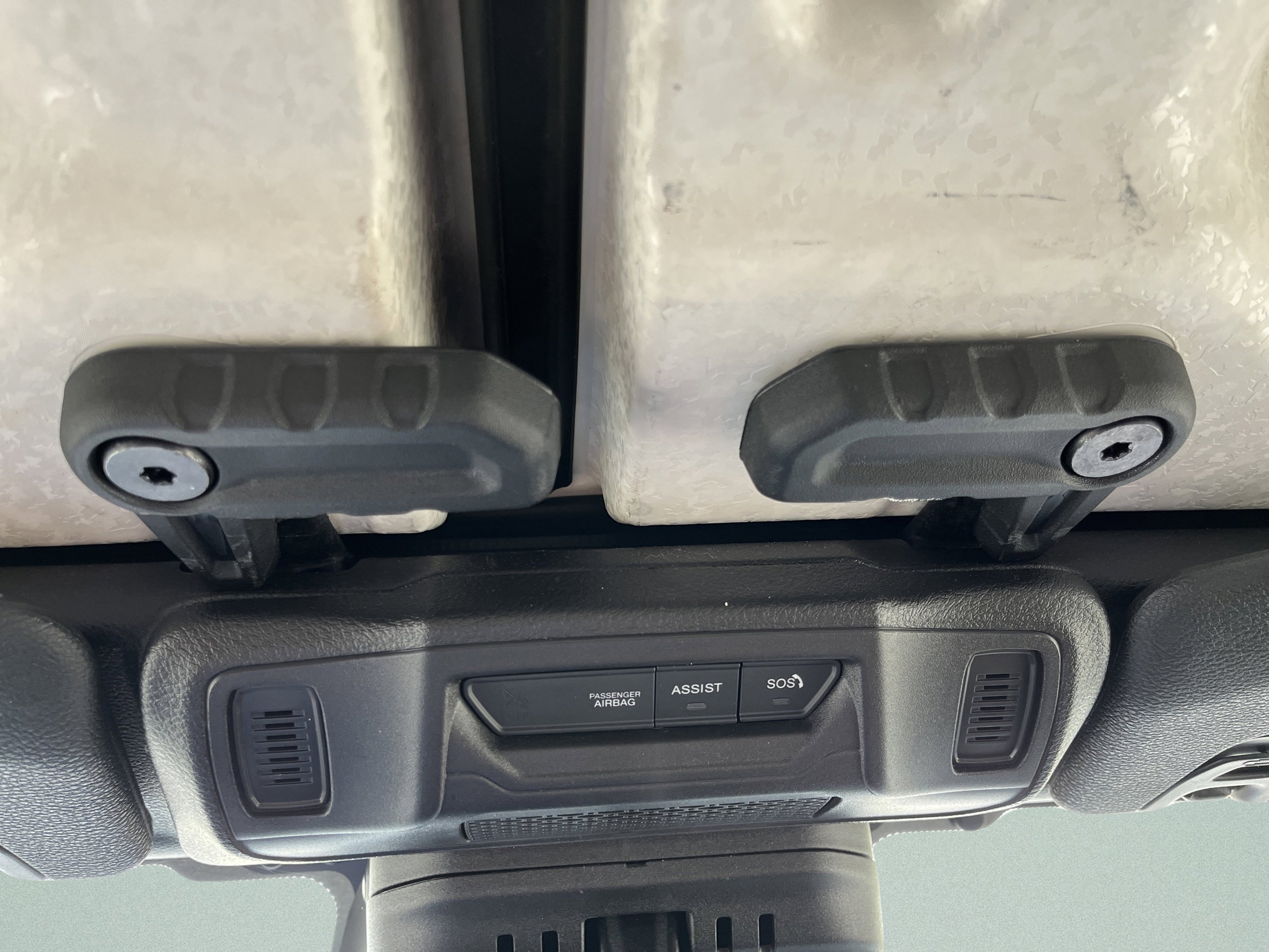 Used 2025 Jeep Wrangler Unlimited Sahara AWD/4WD image 15